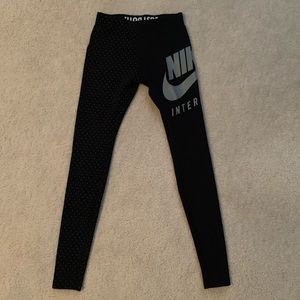 Nike full length leggings